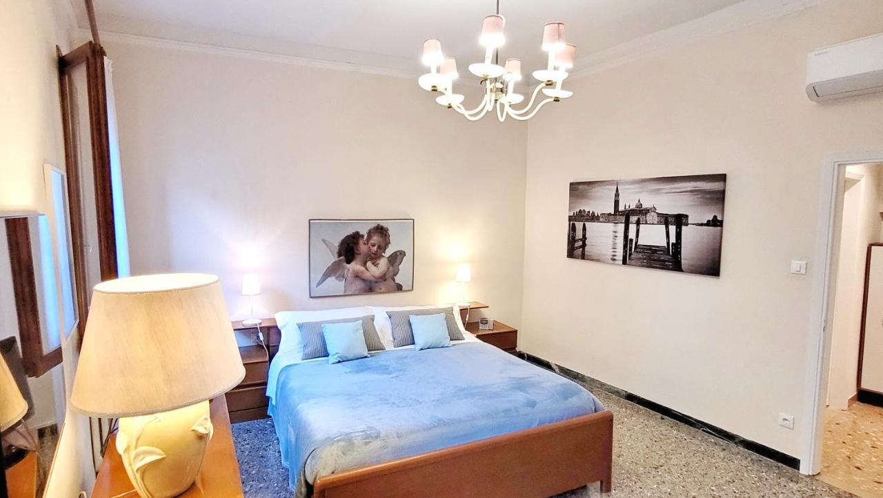 Venice Life Bagian luar foto