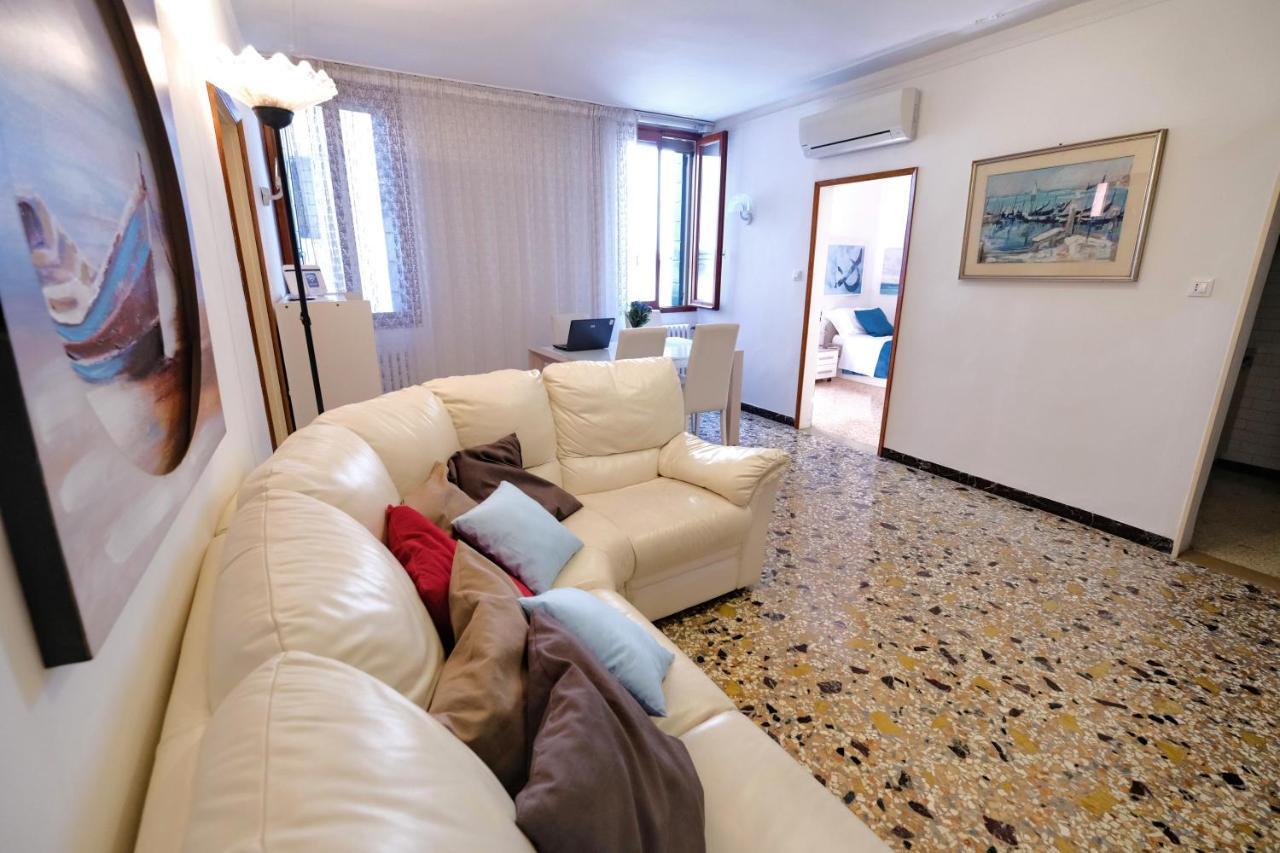 Venice Life Bagian luar foto