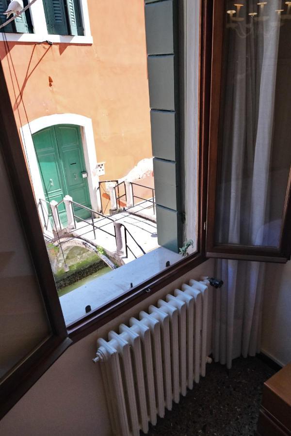 Venice Life Bagian luar foto