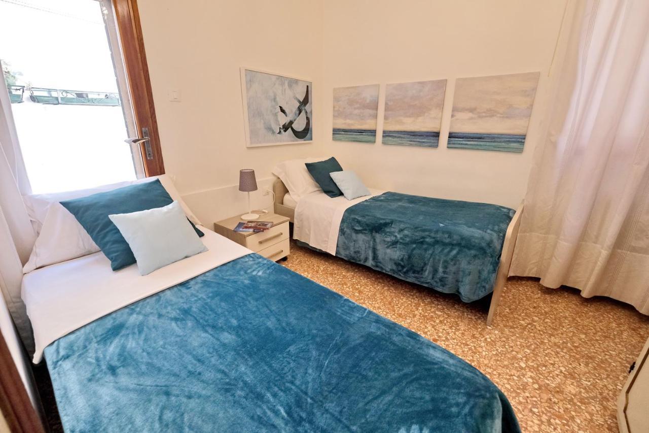 Venice Life Bagian luar foto