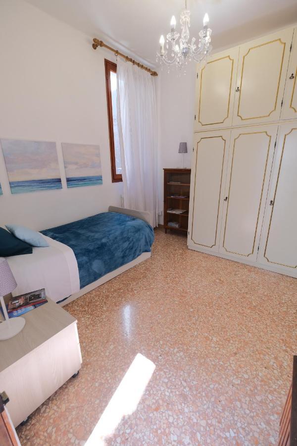 Venice Life Bagian luar foto